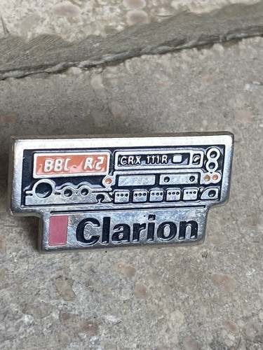 Pin autoradio clarion - pin’s,