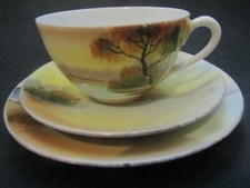 TASSE & SOUS TASSE ET ASSIETTE EN PORCELAINE DU JAPON NORITAKÉ MODÈLE PAYSAGE