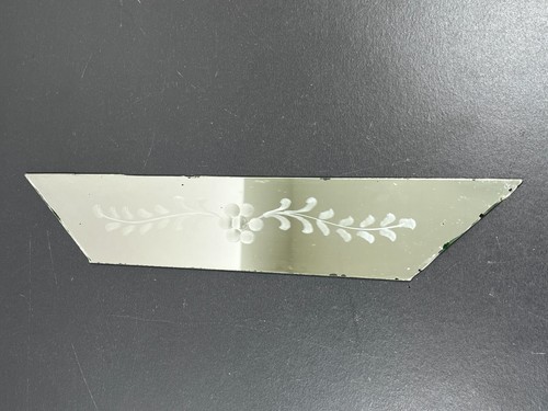 Miroir gravé contour - gravé,