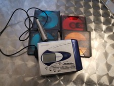 Sharp MD-SR60 – MiniDisc Recorder portable – vintage argent/bleu + 5 minidisc