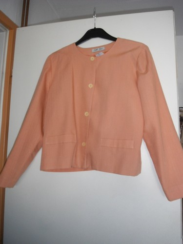 Veste courte tailleur - de,