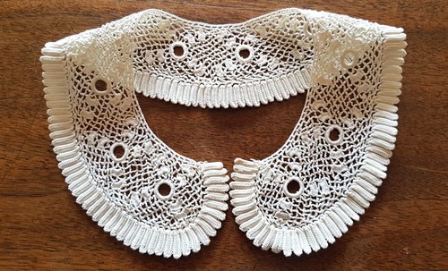 Col ancien dentelle - ancien, en