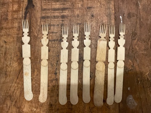 Couverts 8 - , :