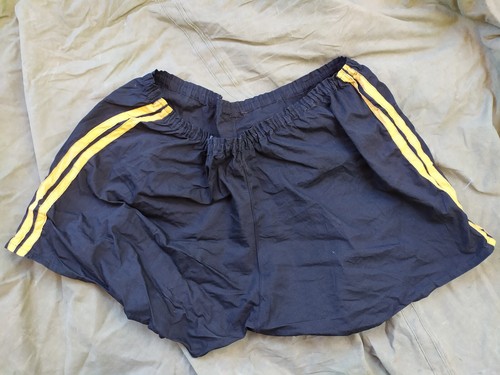Guerre indochine short des - :,
