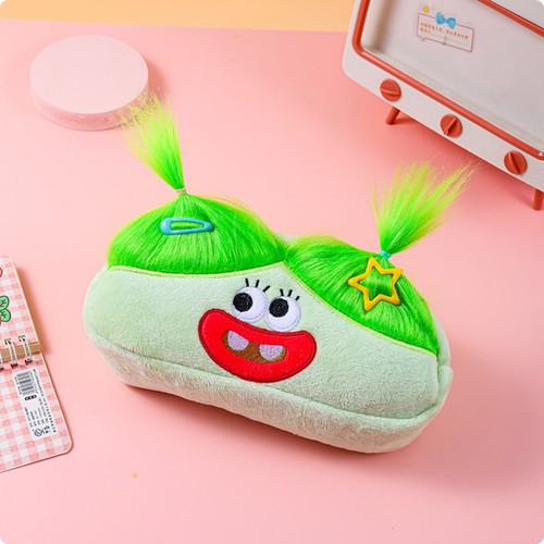 Trousse peluche pelucheux - en,