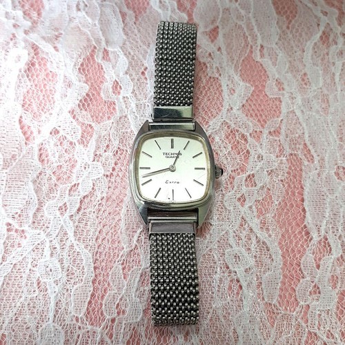 Montre vintage femme - , technos