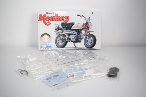 C25 fujimi honda - 1:12,