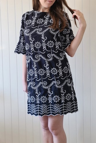 Robe brodée broderie ajouré