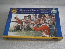 MAQUETTE FIGURINE GRENADIERS HIGHLANDER INFANTRY  (Napoleon) ITALERI 6004 - 1/72