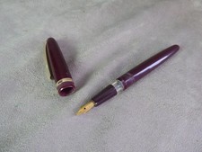 STYLO-PLUME ancien. Marque GA