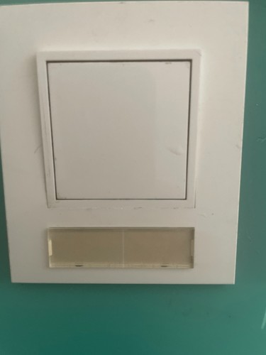 Bouton poussoir sonnette