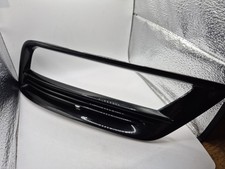 Grille de pare-chocs avant