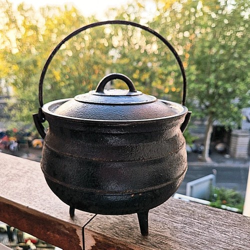 Chaudron marmite fonte - en,