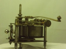 MOTEUR TRIANGULAIRE COMPLET