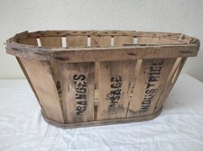Ancienne Cagette, Cageot en bois ovale 47 x 30 cm par 23 cm de haut