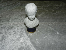 Ancien buste d'enfant biscuit