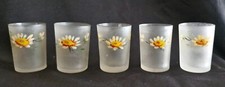 Cinq Anciens Mini-Verres Gobelets Cristal Verre Dépoli Décor Peint De Fleurs 