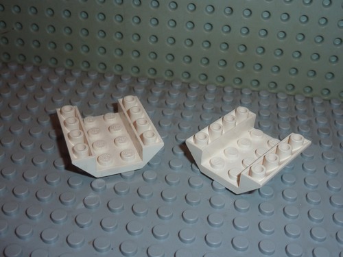 Lego white slope brick - lego,