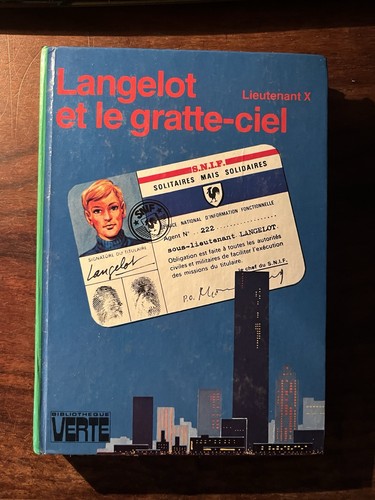 V.VOLKOFF/LIEUTENANT