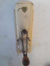 moulin a café mural peugeot