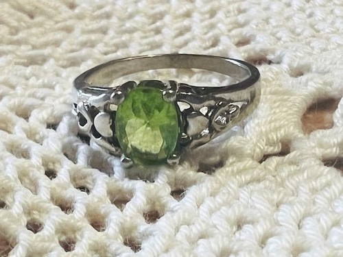 Bague sertie pierre - , péridot