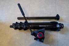 Manfrotto MVH500AH Fluid Video Head + Manfrotto MT055CXPRO4 Carbon Fiber Tripod