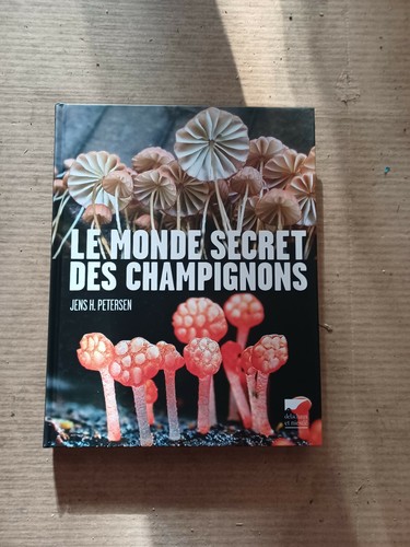 Monde secret des - secret,
