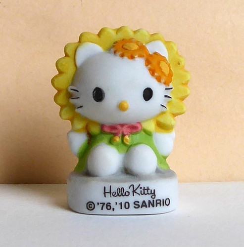 Fève hello kitty 2011 - fève,