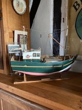 maquette bateau de pêche le malamock 60cm