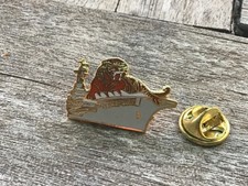 pins LE CLEMENCEAU egf "Le Clem" porte avion MARINE NATIONALE 1957 TOULON FRANCE