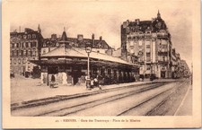 35 RENNES - gare des tramways