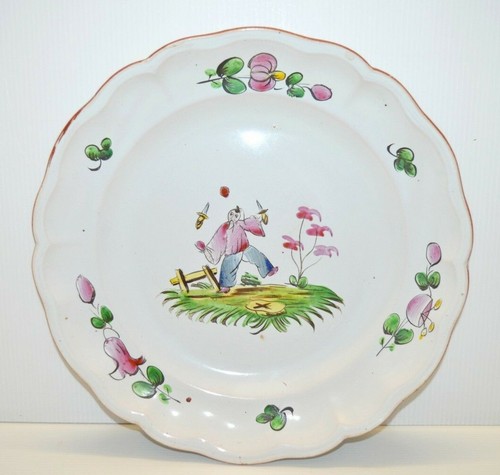 Plat faience l - de, l'est