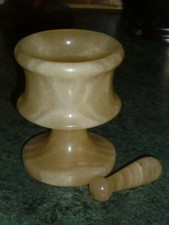 ANCIEN MORTIER ET SON PILON EN PIERRE DURE ONYX (MARBRE) POUR EPICE HERBE AIL