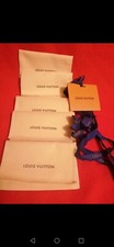 Dustbag Louis Vuitton lot de 5 Sacs  à poussière 13 X 9,5 cm + carte et ruban 