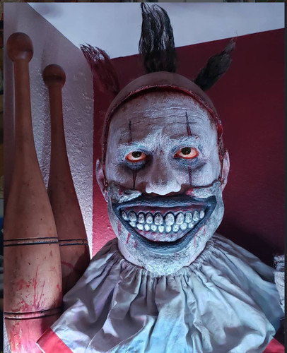 Ultra realistic life sized - ultra,