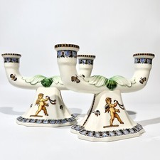 Paire de Chandeliers Candélabres en Faïence de GIEN Renaissance Chérubin Putti