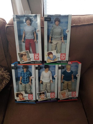 Hasbro one direction - one,