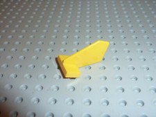 LEGO Yellow tail ref 44661 /