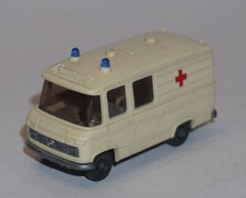 WIKING Mercedes-Benz L406D Ambulance Croix Rouge allemande HO 1/87