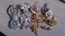 lot de 10 insigne militaire