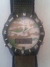 Montre style camouflage militaire, chasse, survie...