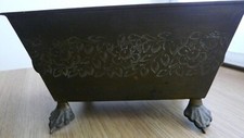 jardinière en bronze 