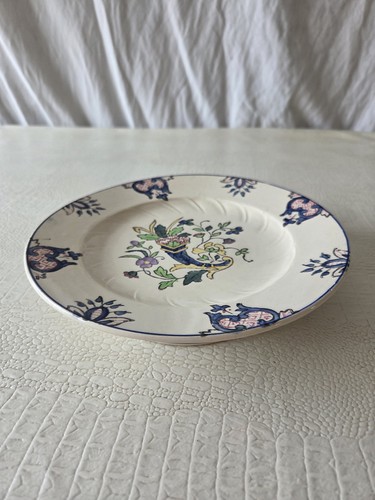 Assiette plate sur pied - plate,