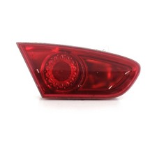 Feu de coffre arrière gauche