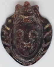 ancien pendentif perles visage grenat romain