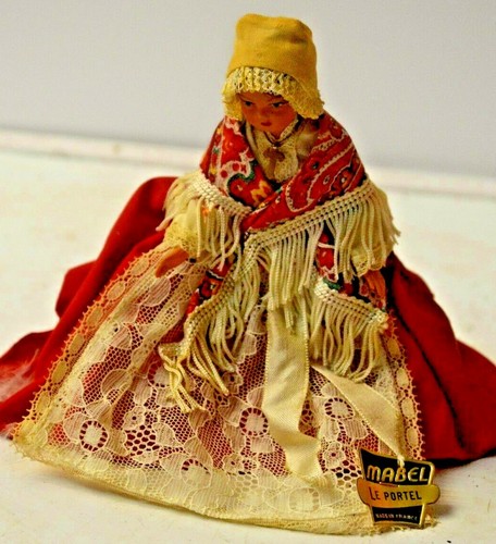 Ancienne poupee souvenir sujet - poupee,
