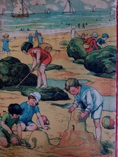 TRÈS ANCIENNE BOITE DE