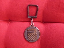 Ancien porte-clés métal