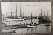 CPA /BORDEAUX / UN MORUTIER