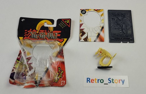 Figurine curse - -,